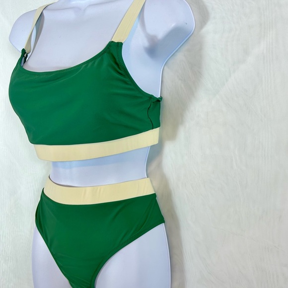 New Womans 2 Piece High Cut Bikini Swimsuit / Medium - Picture 4 of 8